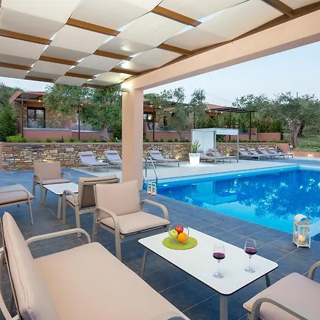 Aventura Village Aparthotel
