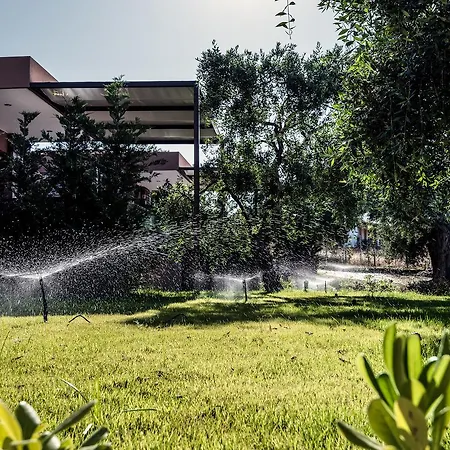 Aventura Village * Potos