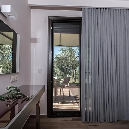 Aventura Village מלון דירות פוטוס