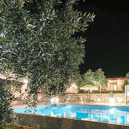 Aventura Village 4* بوتوس